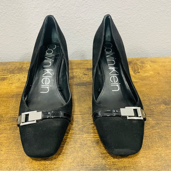 Calvin Klein Kavita 2 Women’s Size 8 Black 
 Low Block Heel Square Toe Pumps - Picture 1 of 15